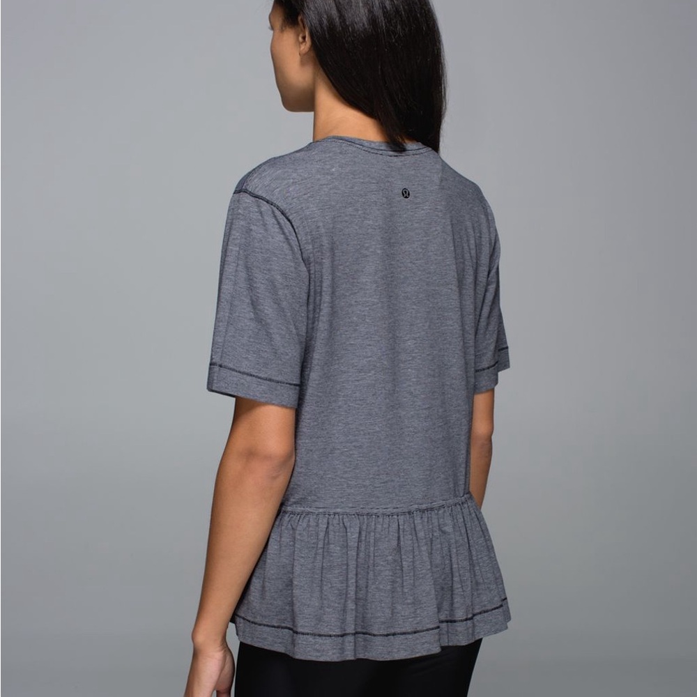 “Vintage” Lululemon Flouncey Tee